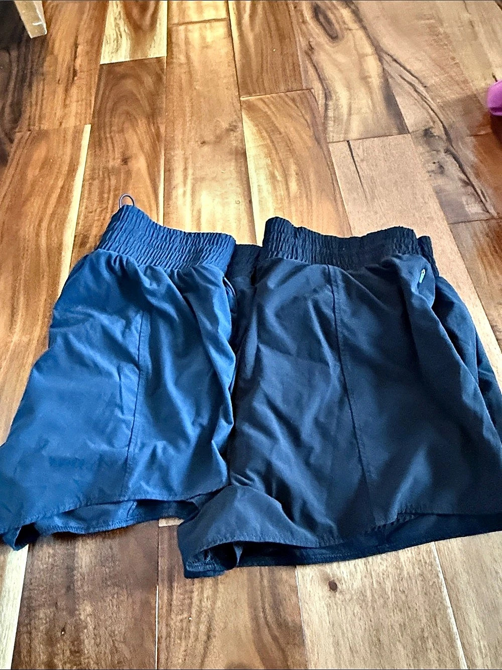 All in Motion Active Light High-Rise Shorts 3" Blue & Black Large - Picture 6 of 6